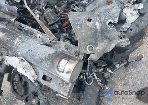 2023 Tesla Model X Dual Motor All-Wheel Drive/Standard Range z USA, uszkodzony, nr VIN 7SAXCBE54PF368072